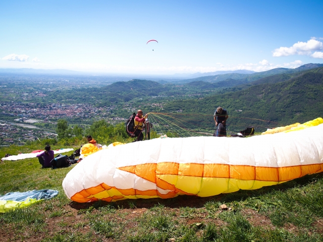  Preparando el parapente