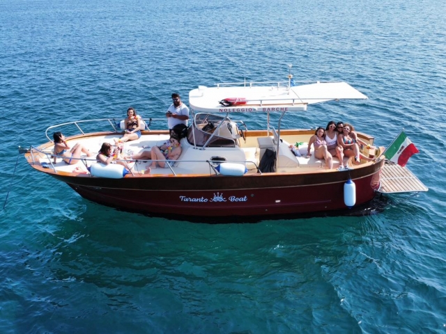  Nuestro gozzo de Sorrento 