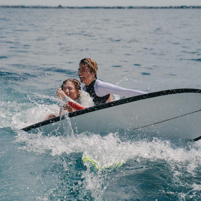  Divertirse haciendo wakeboard