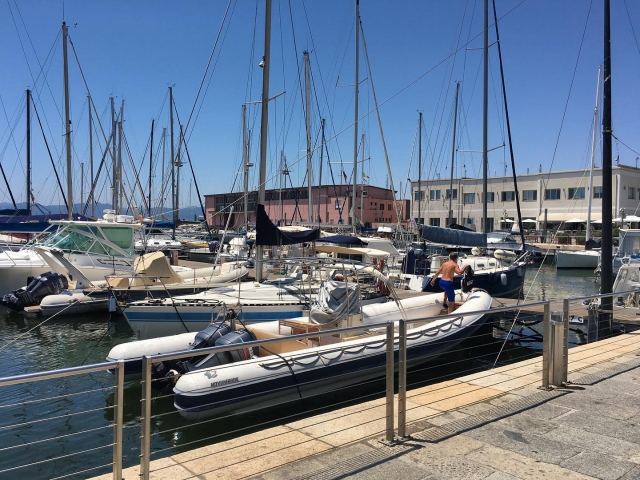 Preparativos en el puerto 