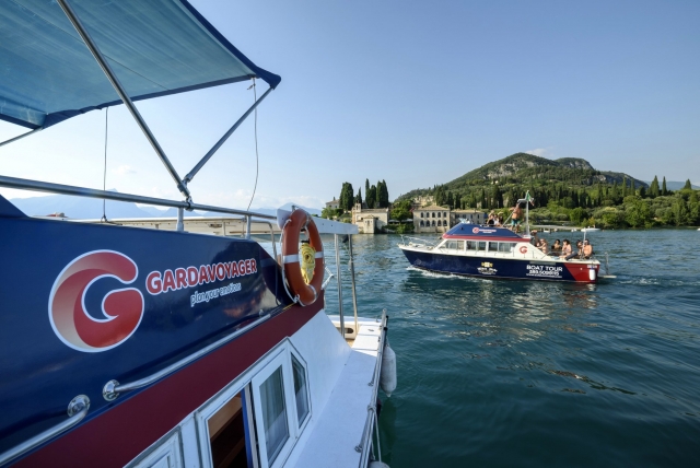  Navegación en el lago Maggiore 