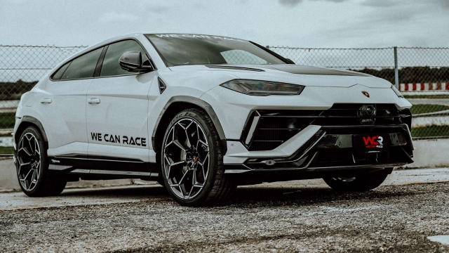 Lamborghini URUS 