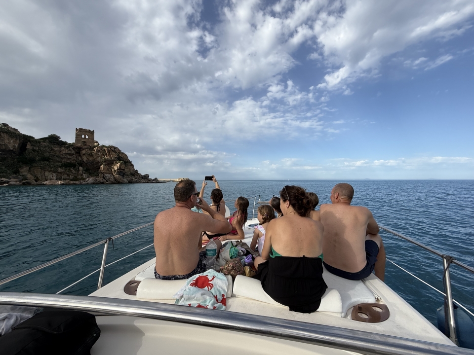  Admirar la belleza única de la isla 