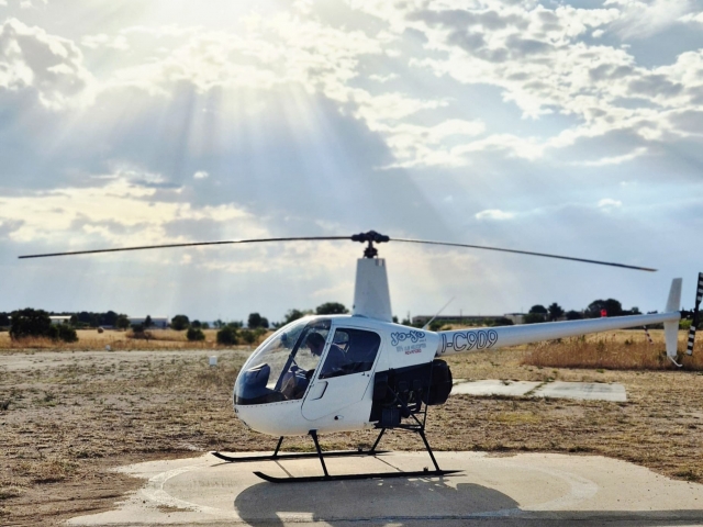  Helicóptero Aereo Club