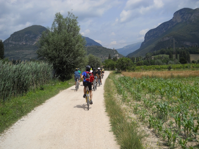  Ciclismo en Arrone 