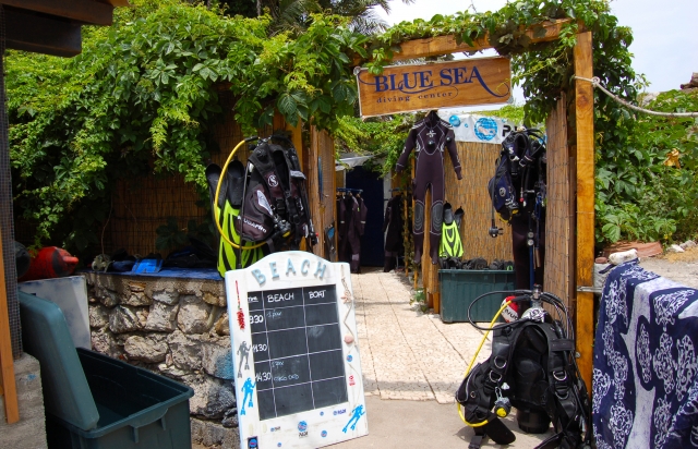  Il diving/el centro de buceo 