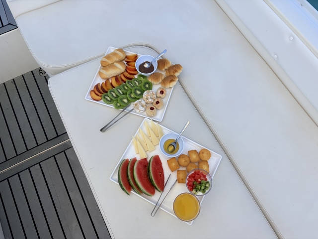  Disfruta de un desayuno a bordo 