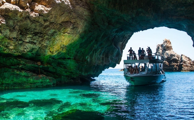  Al descubrimiento de las cueva del Marabùù 