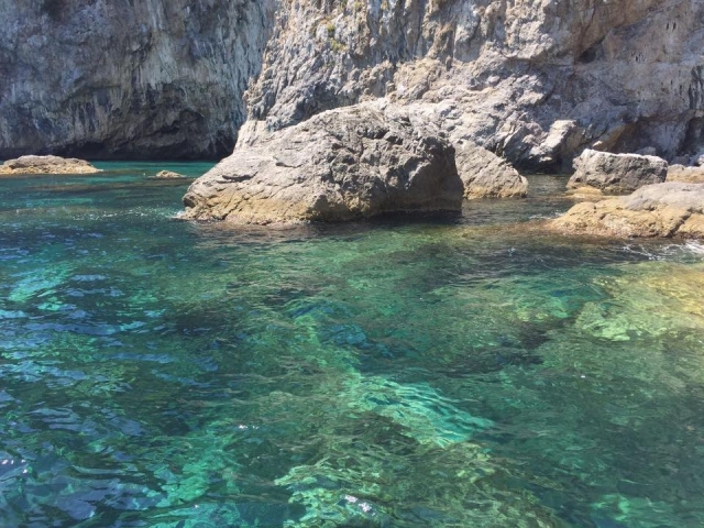  El mar de la costa de Amalfi 