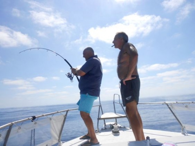 Fin de semana de pesca en barco en Egadi de junio a septiembre