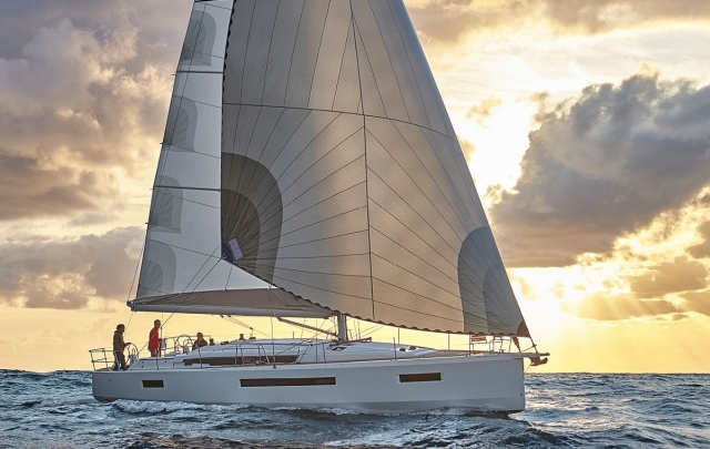  Zarpando en alta mar