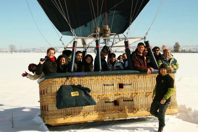 Listo para despegar sobre la nieve