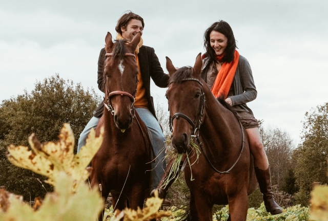 Pbaños a caballo con picnic en la Toscana