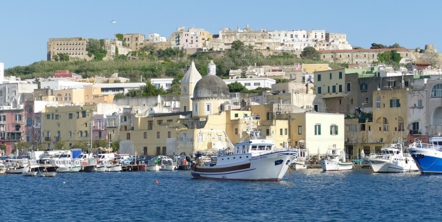 p-16130-procida-2579608-12801760526165_17605262562376.jpg