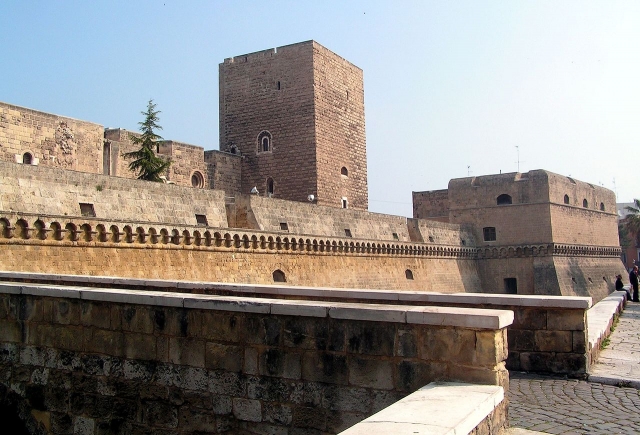  Castillo de Bari 