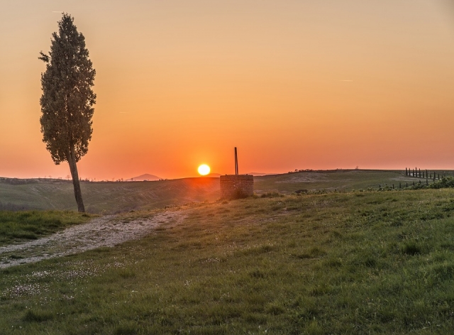 Maremma con la puesta de sol 