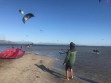 Una hora de clase teórica de kitesurf en Liguria.