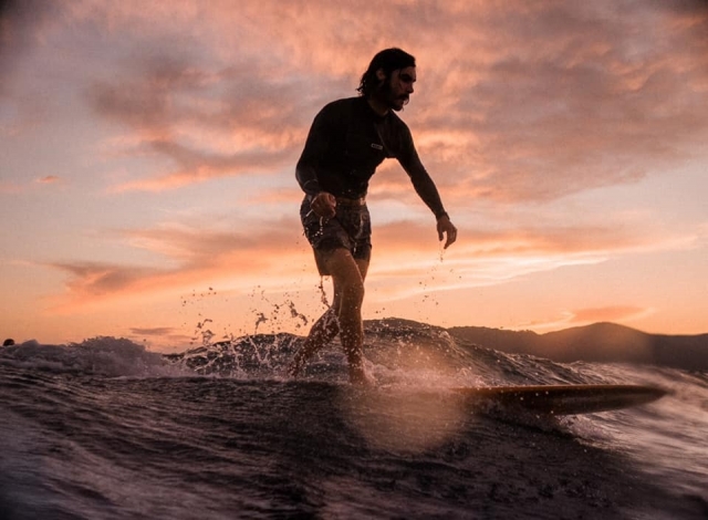  surf al atardecer 
