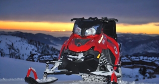 Tour en moto de nieve con aperitivo en el valle del Rondeneto 1 hora