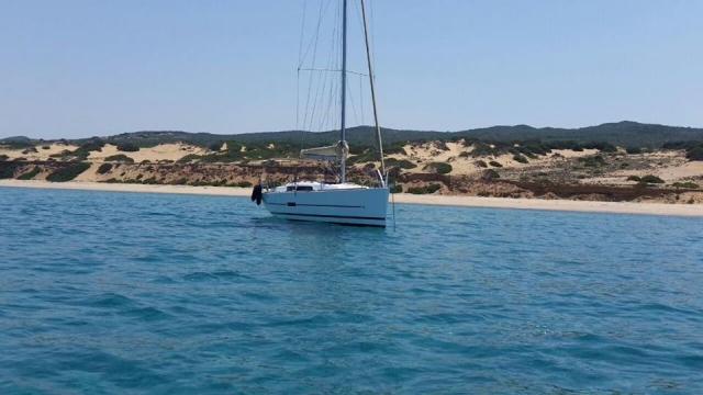  Oceanis 323 