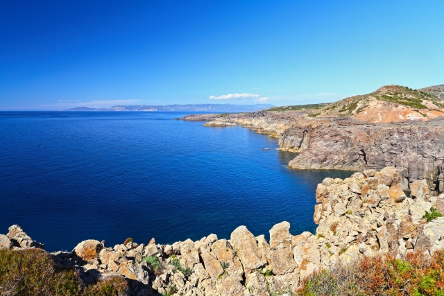 Cala rocosa 