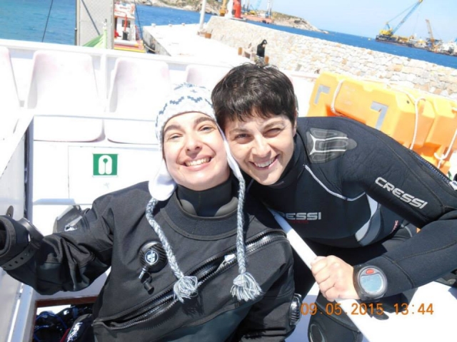 Buzos sonrientes 