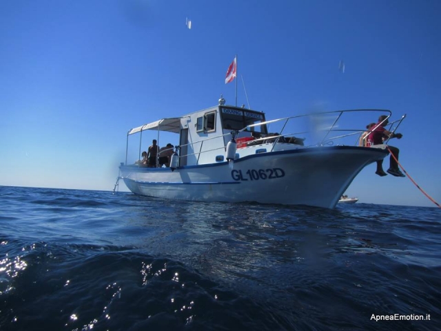  Nuestro barco