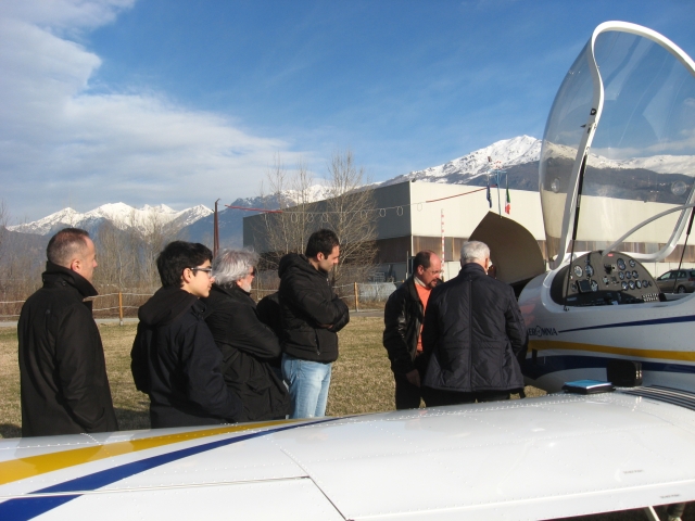  Briefing en el campo 