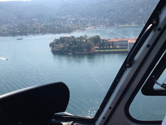 Sobrevolando Isola Bella 