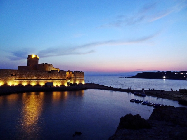  Le Castella
