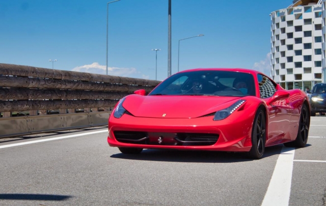  en Ferrari 