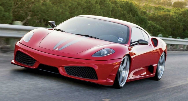  Rojo Ferrari 