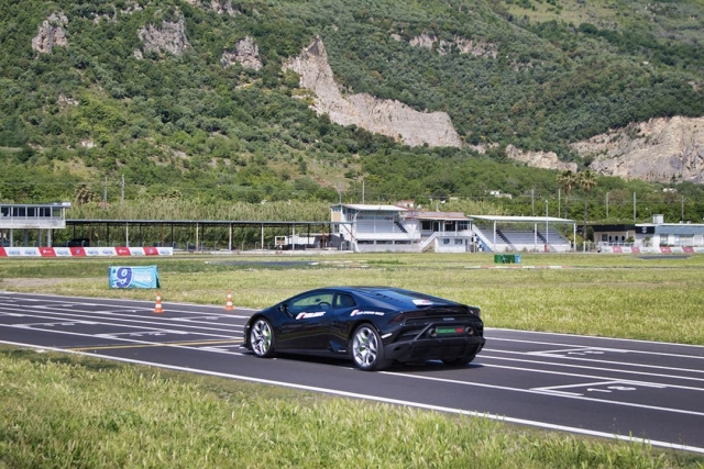 Lamborghini Gallardo 1 