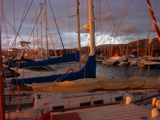 Atardecer en el puerto