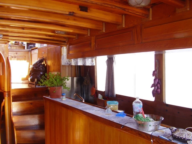  El interior de la goleta 