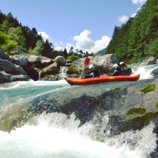 4h kayak por el río Sesia (lección individual)