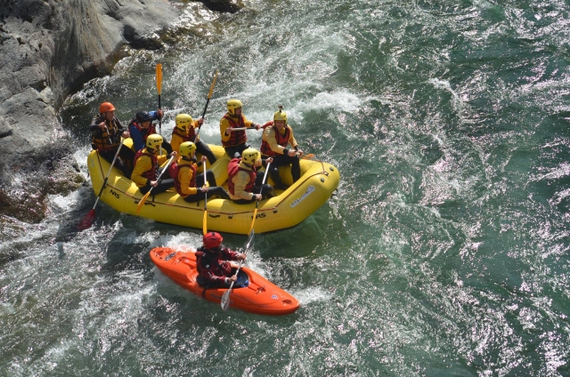  Kayak y Rafting