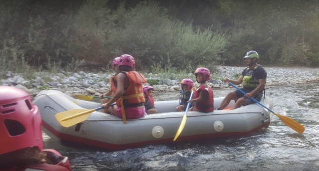 Rafting familiar en el río Lao, 1,5 horas de navegación