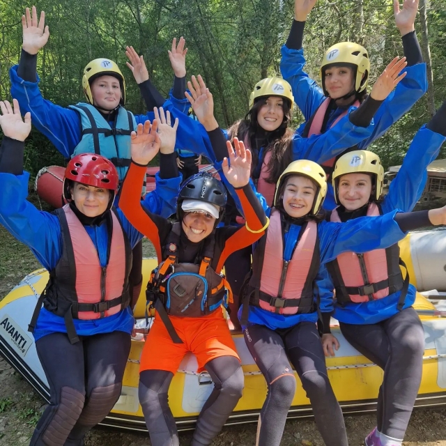 Rafting para niños 11-15 años Río Tanagro o Sele 3h