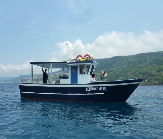  Nuestro barco 