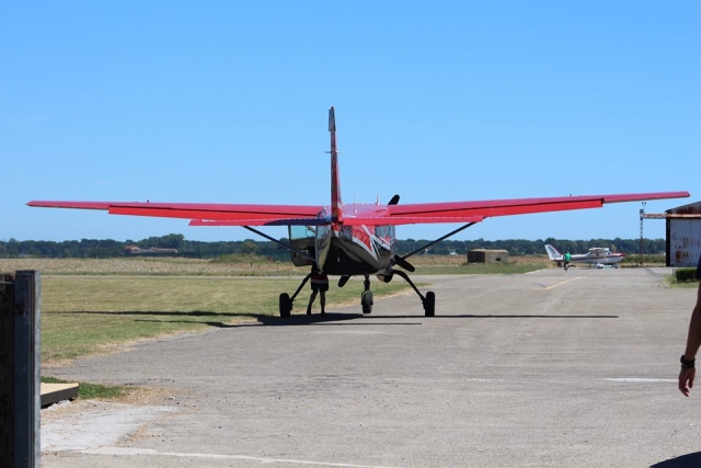 En la pista listos para el despegue