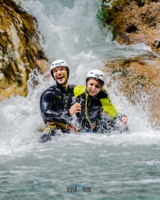 Barranquismo y rafting con comidas y pernoctación Laino