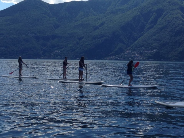 Amigos en paddle board 