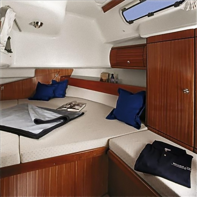  Interior del barco 