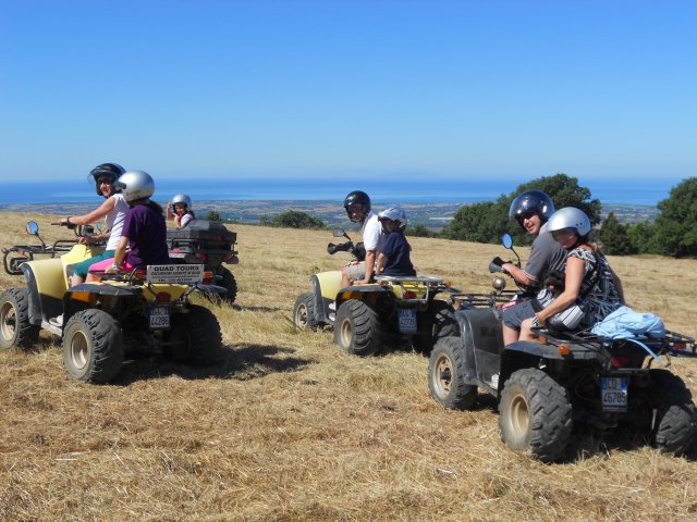 nuestros niños crecen en el cuatrimoto