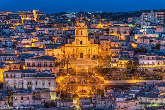  MOdica de noche 