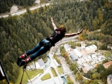 Bungee 192 m desde Europabrücke + vídeo