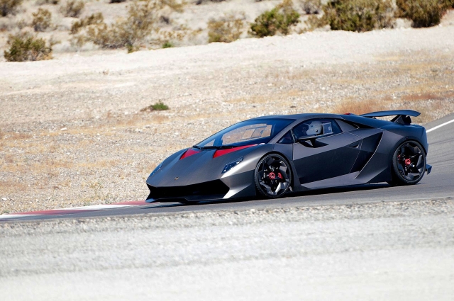en el lamborghini 