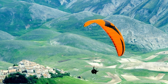  en parapenle podrás admirar paisajes únicos.jpg 