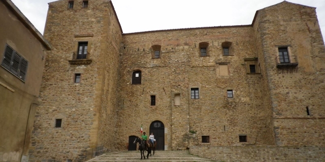  El castillo de Castelbuono